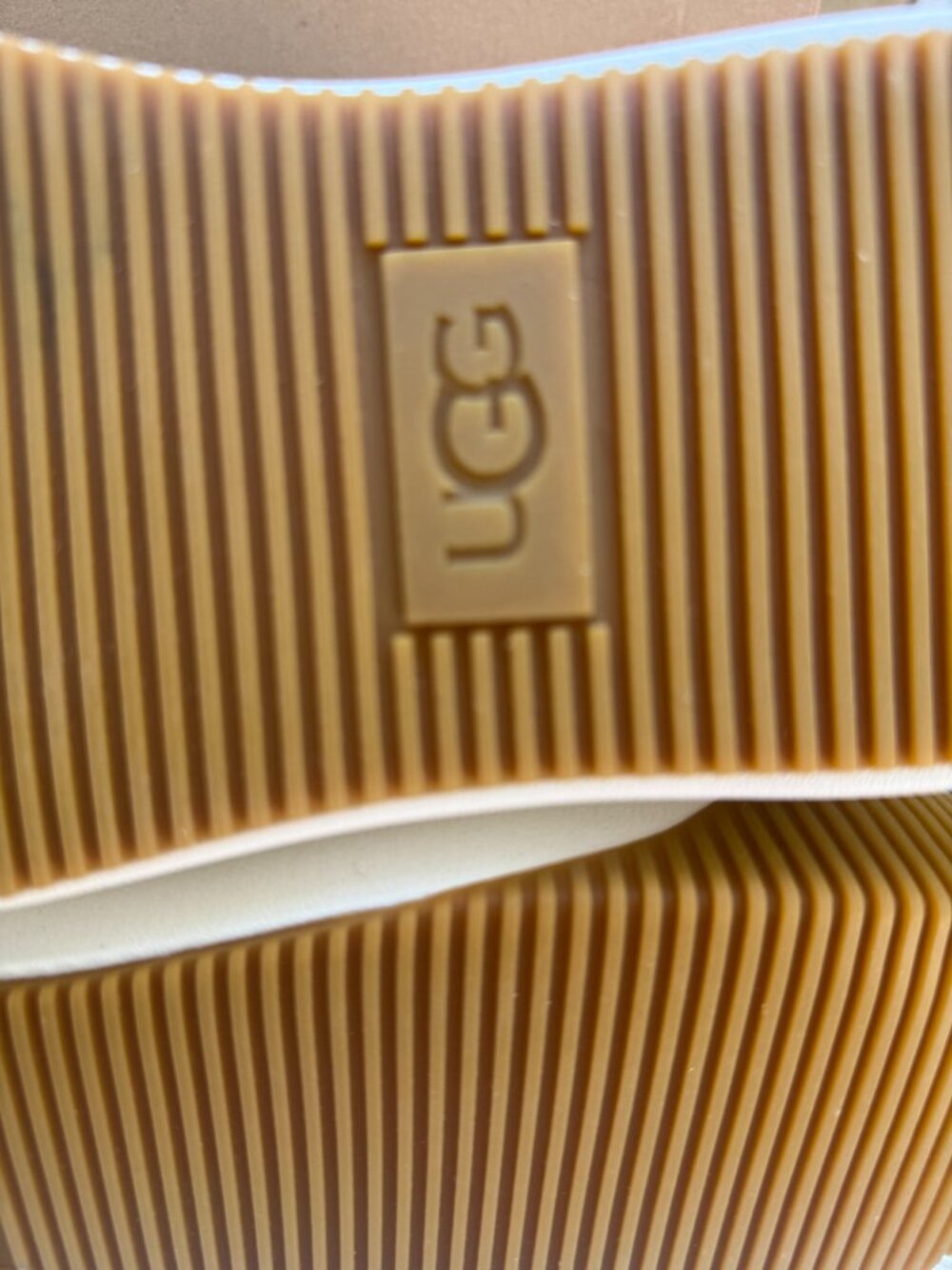 UGG EZ-DUZZIT LACE Platform Sneakers Women's 9 Sand Beige Suede Upper Casual New - Picture 11 of 12
